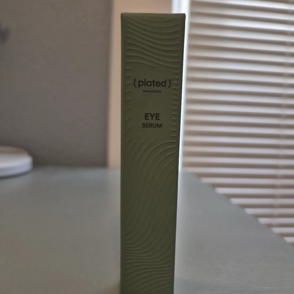 Plated Eye Serum